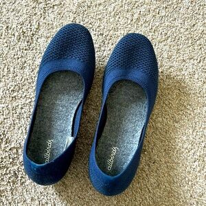 Allbirds Navy Tree Breezers Flats - EUC - Size 6.5